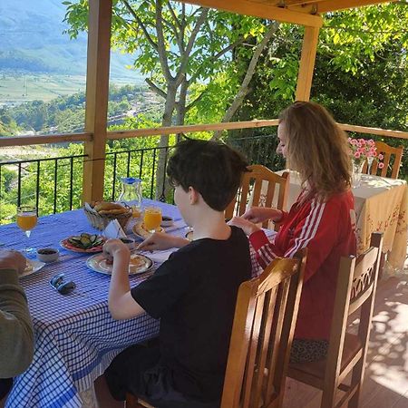 Guest House Hasko Gjirokastër Екстериор снимка