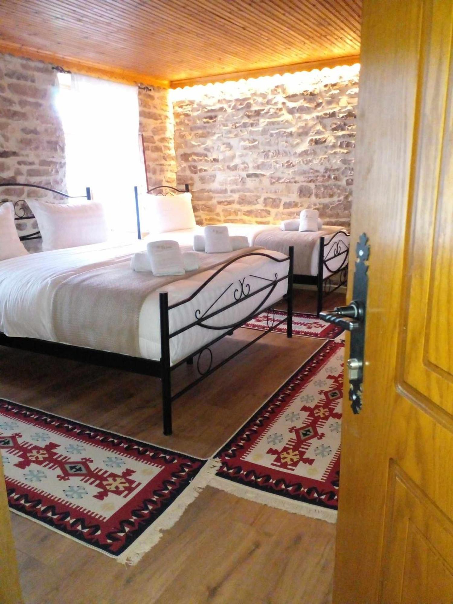 Guest House Hasko Gjirokastër Екстериор снимка