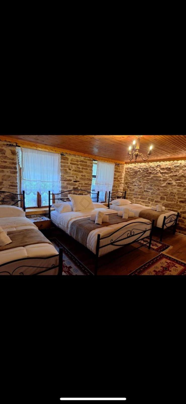 Guest House Hasko Gjirokastër Екстериор снимка